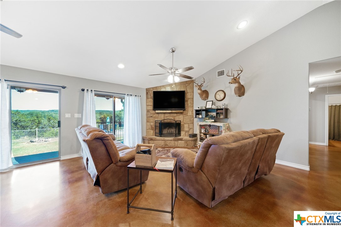 2825 Rocky Ridge Loop