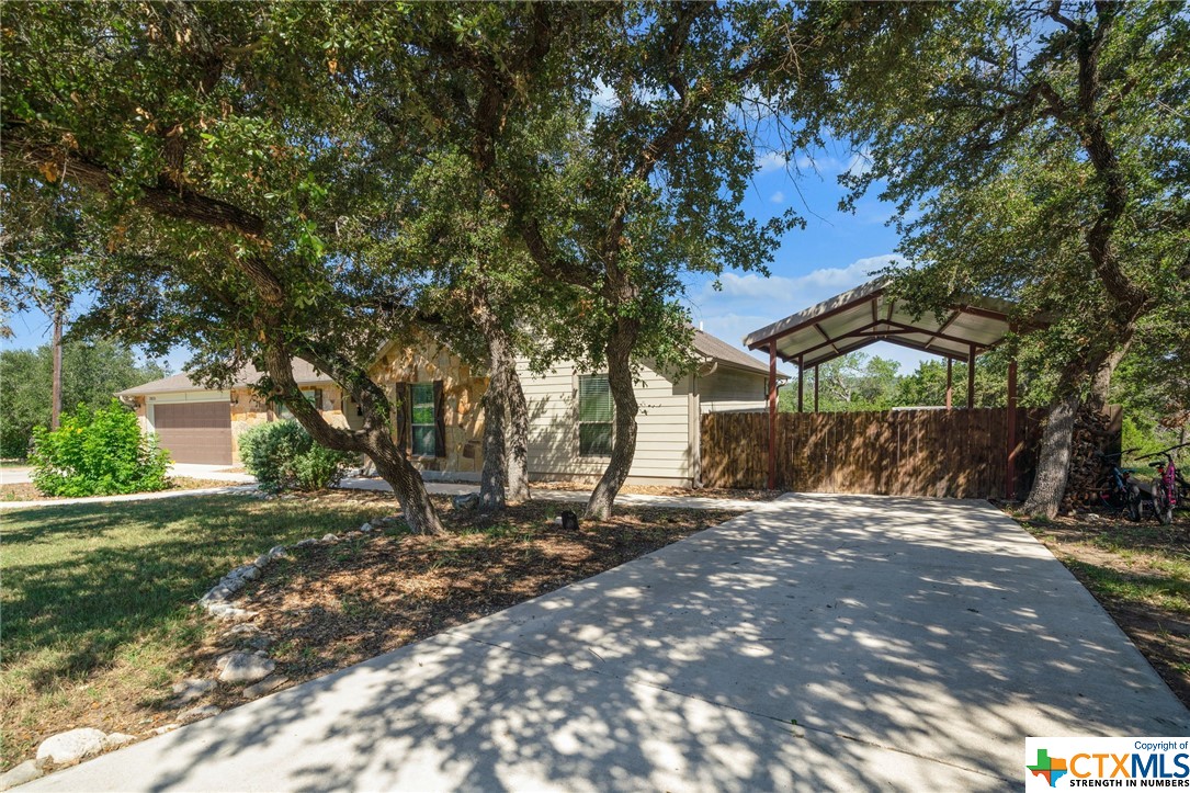 2825 Rocky Ridge Loop