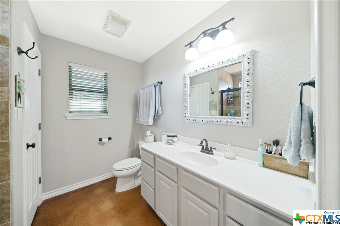 2825 Rocky Ridge Loop