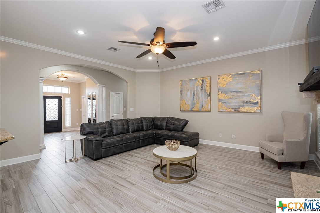 128 La Luz Drive