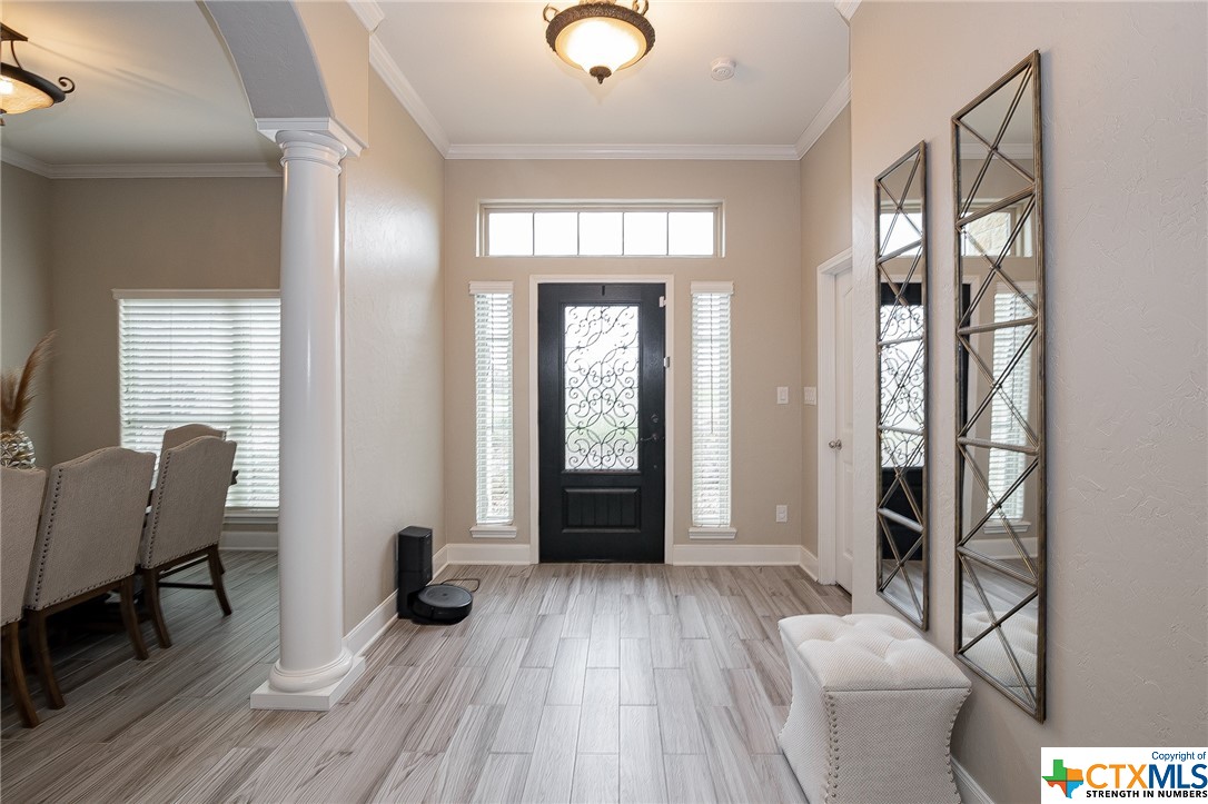 128 La Luz Drive
