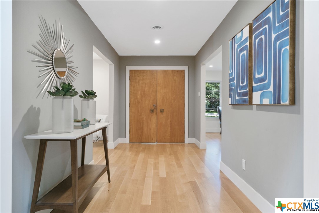 150 Oakhurst Place