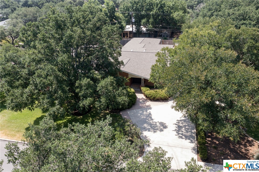 150 Oakhurst Place