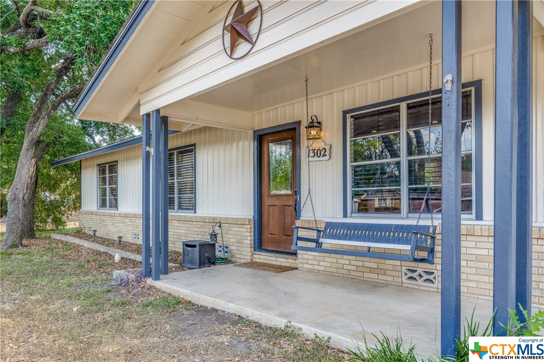 1302 Keller Lane