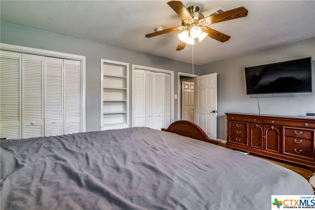 1302 Keller Lane