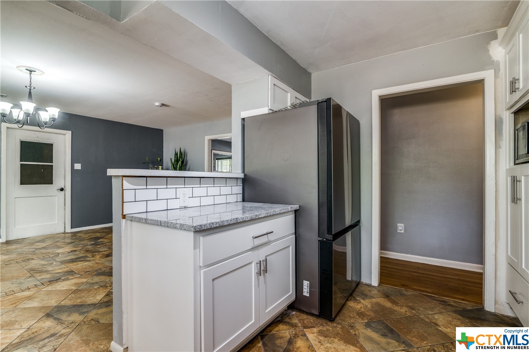 1302 Keller Lane