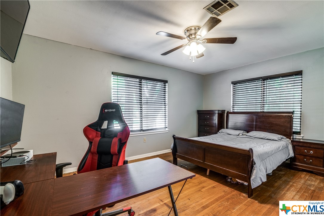 1302 Keller Lane