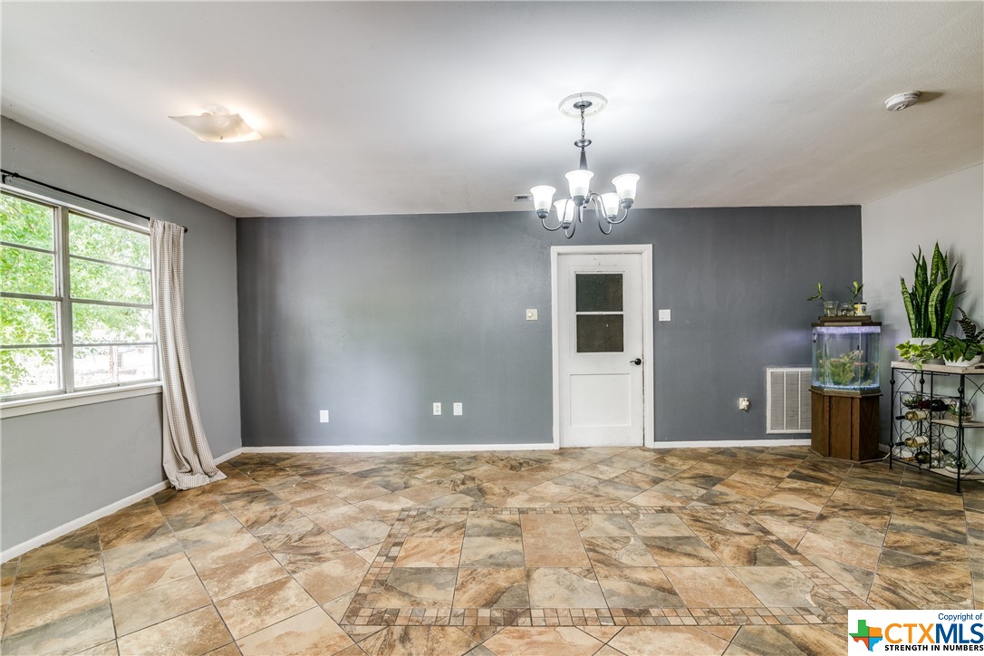 1302 Keller Lane