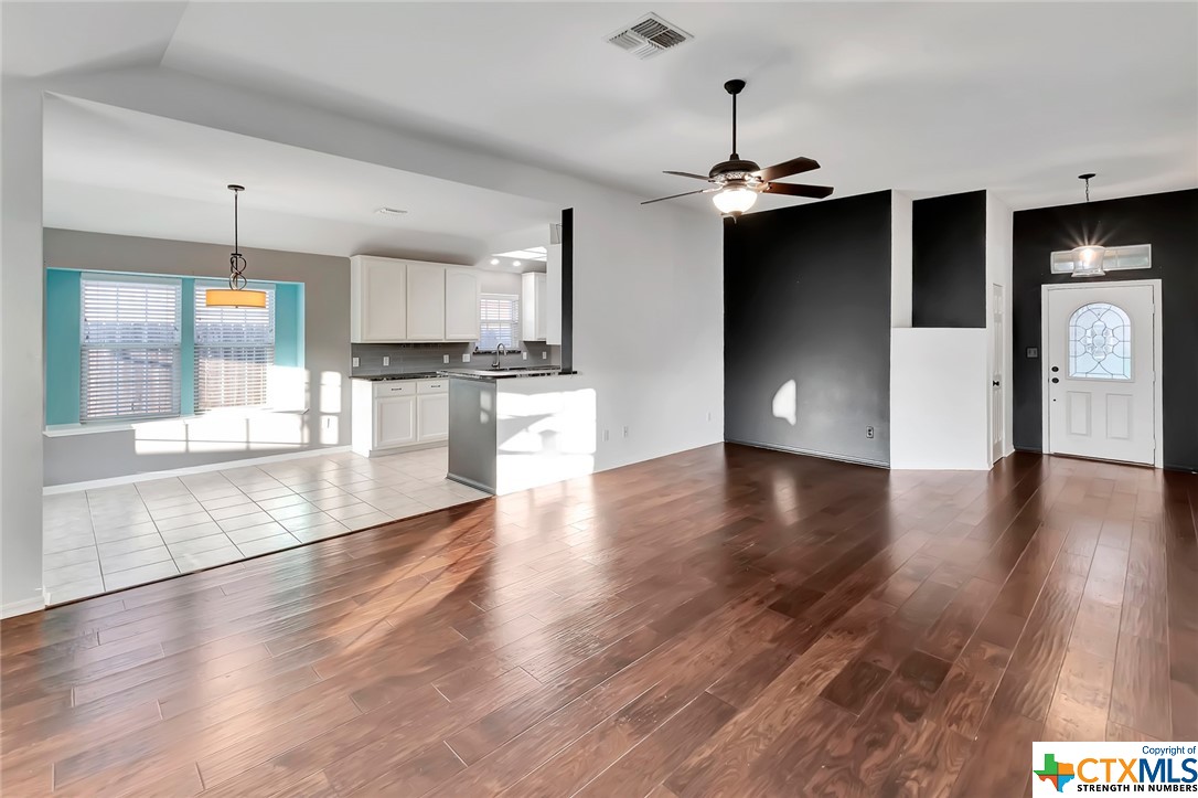 319 Macon Creek