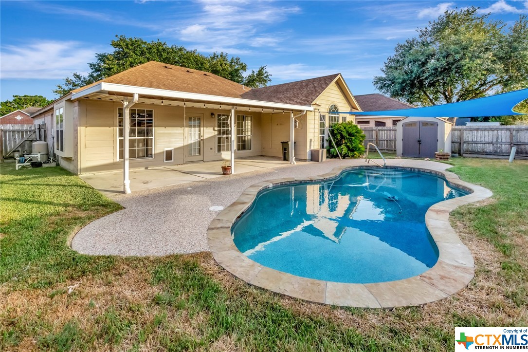 319 Macon Creek