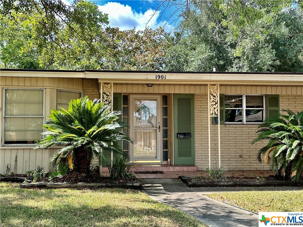 1901 Bon Aire Avenue