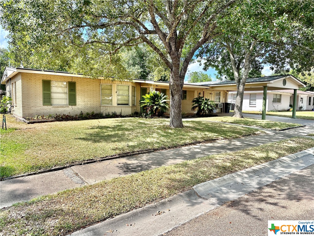 1901 Bon Aire Avenue