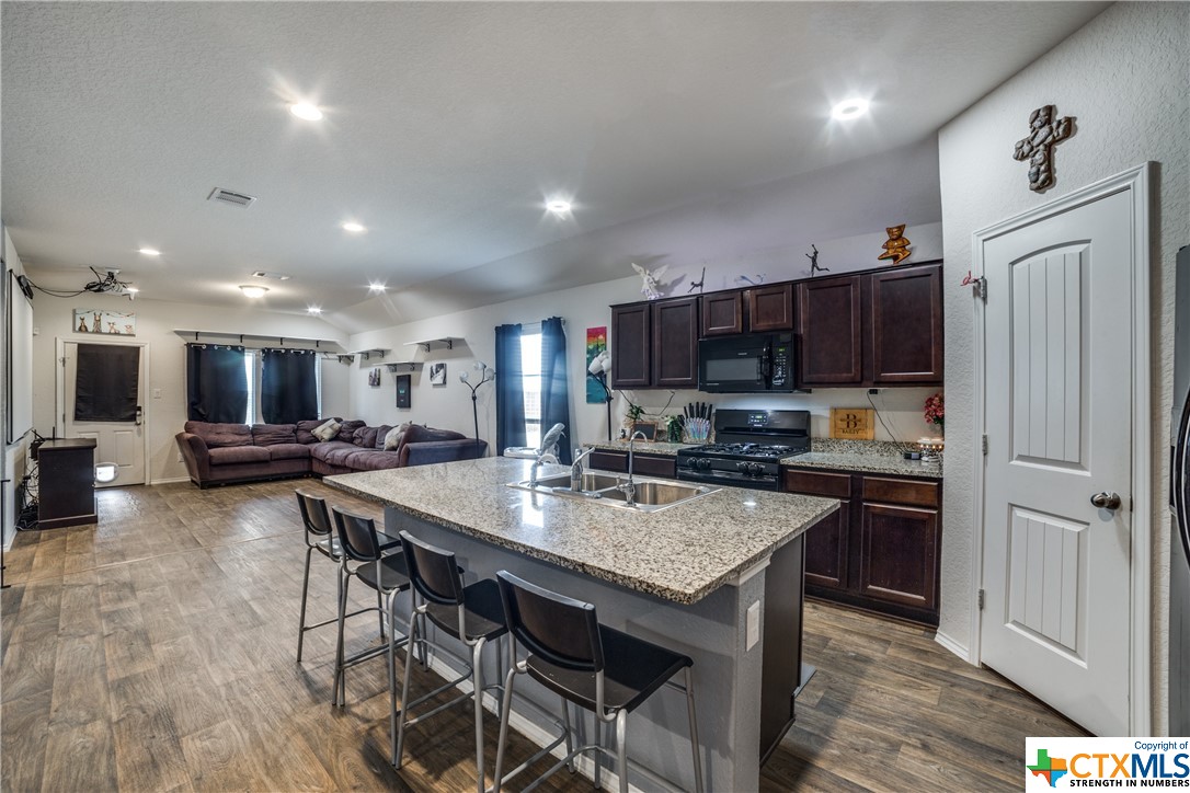 426 Lance Trail