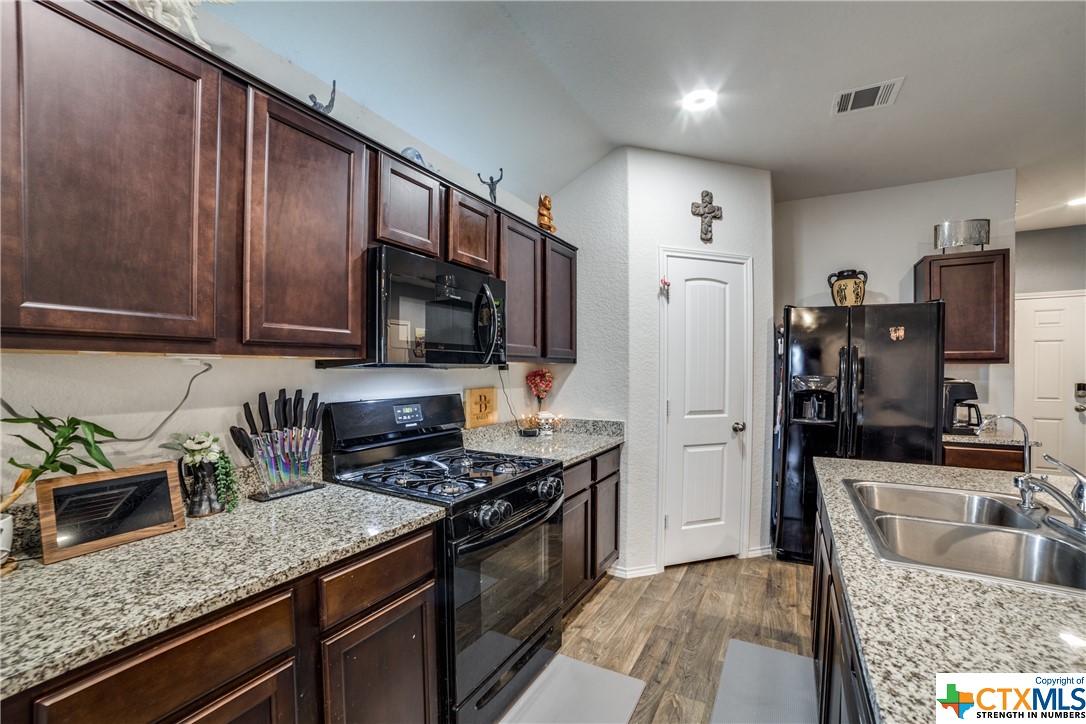 426 Lance Trail