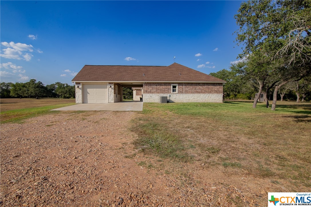 9095 US Highway 183 S