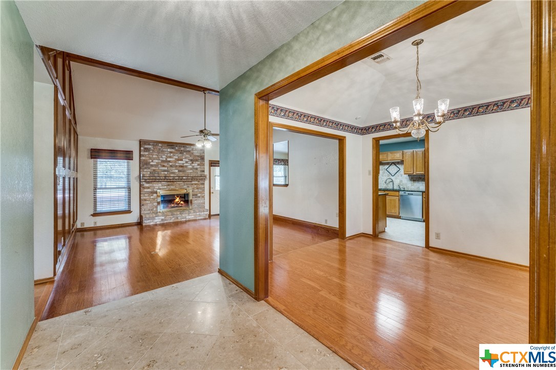 109 Turkey Hollow Circle