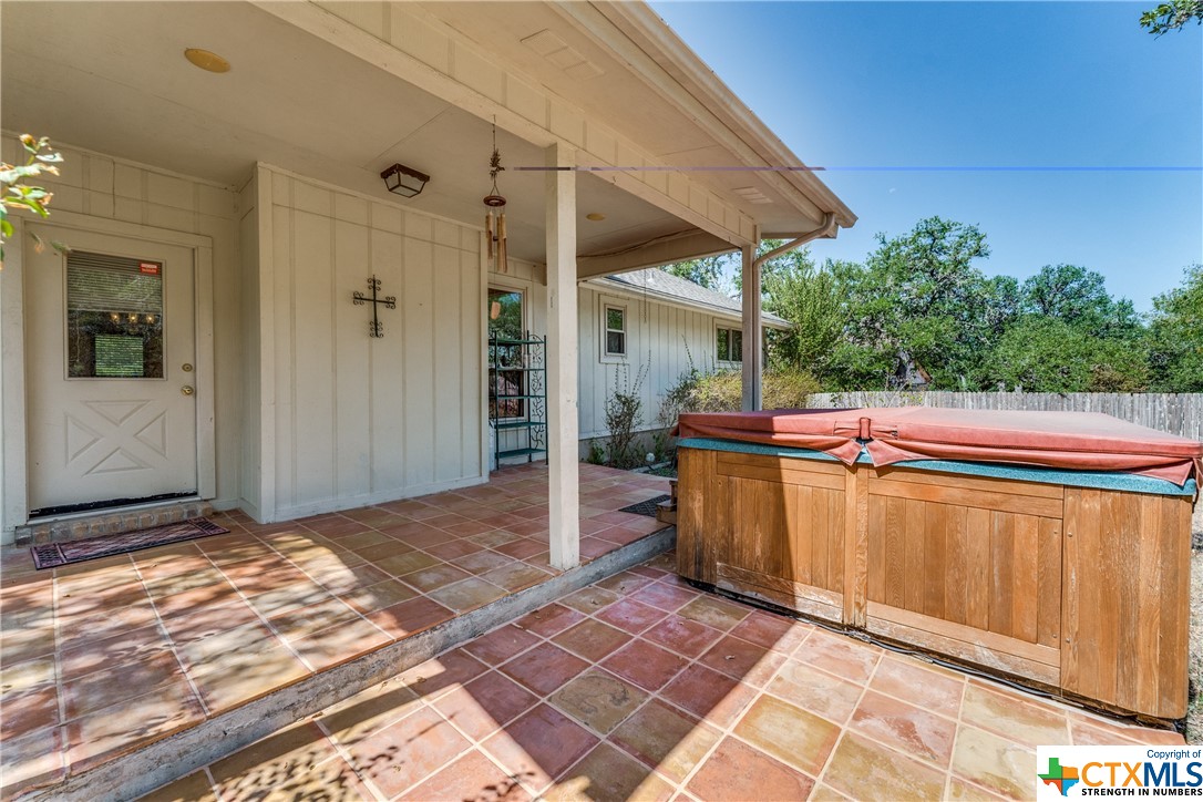 109 Turkey Hollow Circle