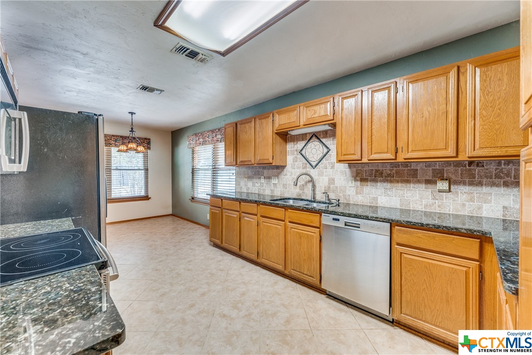 109 Turkey Hollow Circle