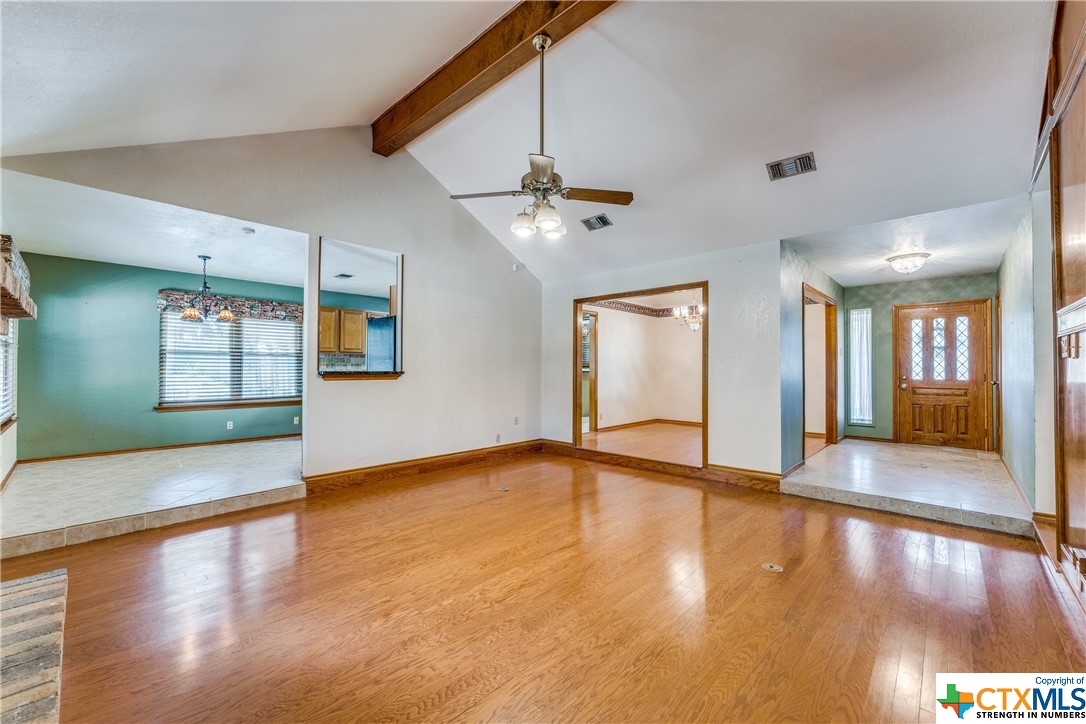 109 Turkey Hollow Circle