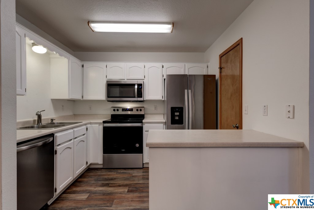 954 Parkdale Drive