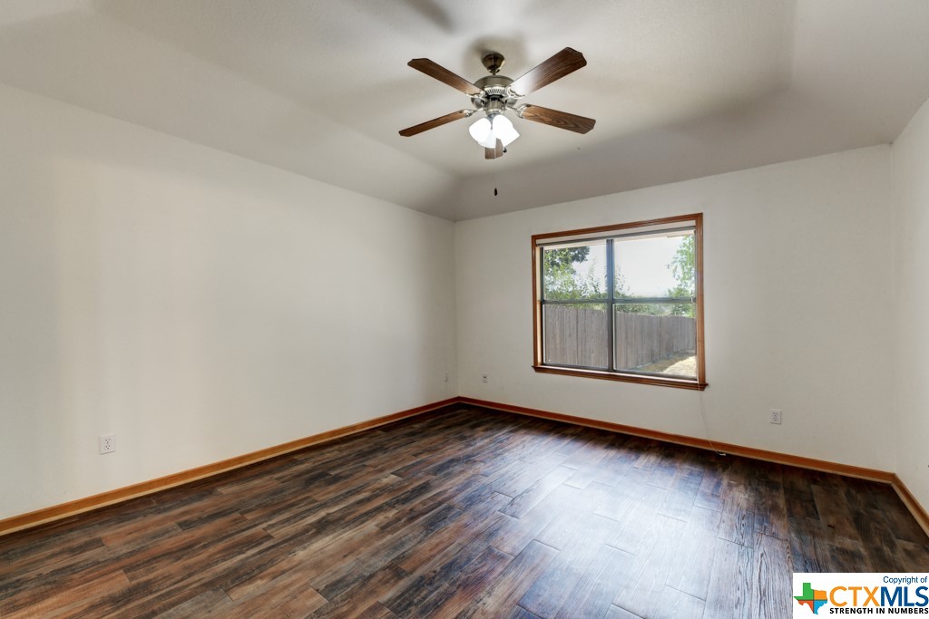 954 Parkdale Drive