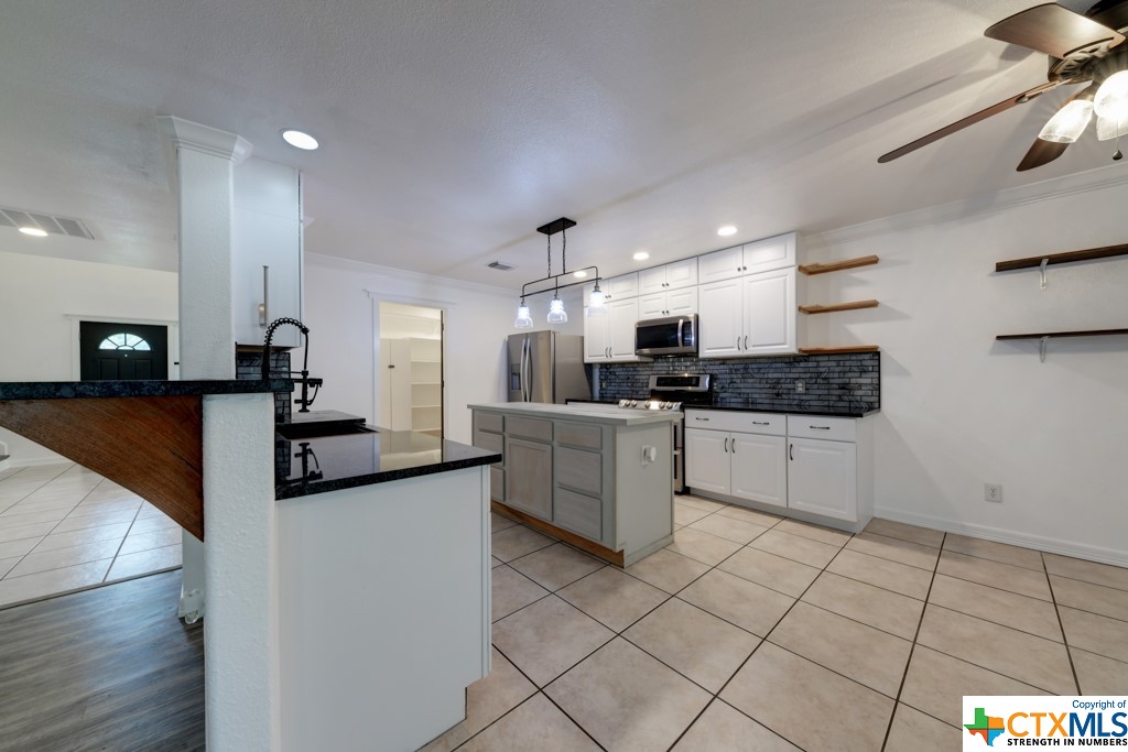 1644 Sunstone Circle