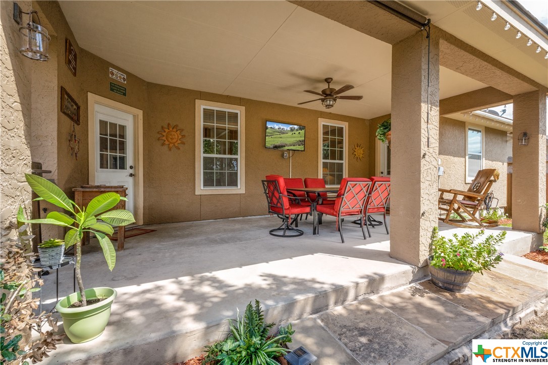 827 Lodge Creek Drive