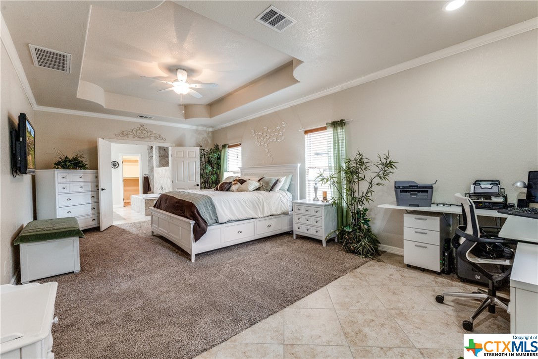 827 Lodge Creek Drive