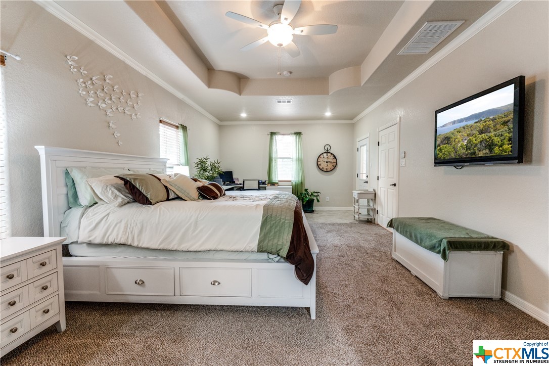 827 Lodge Creek Drive