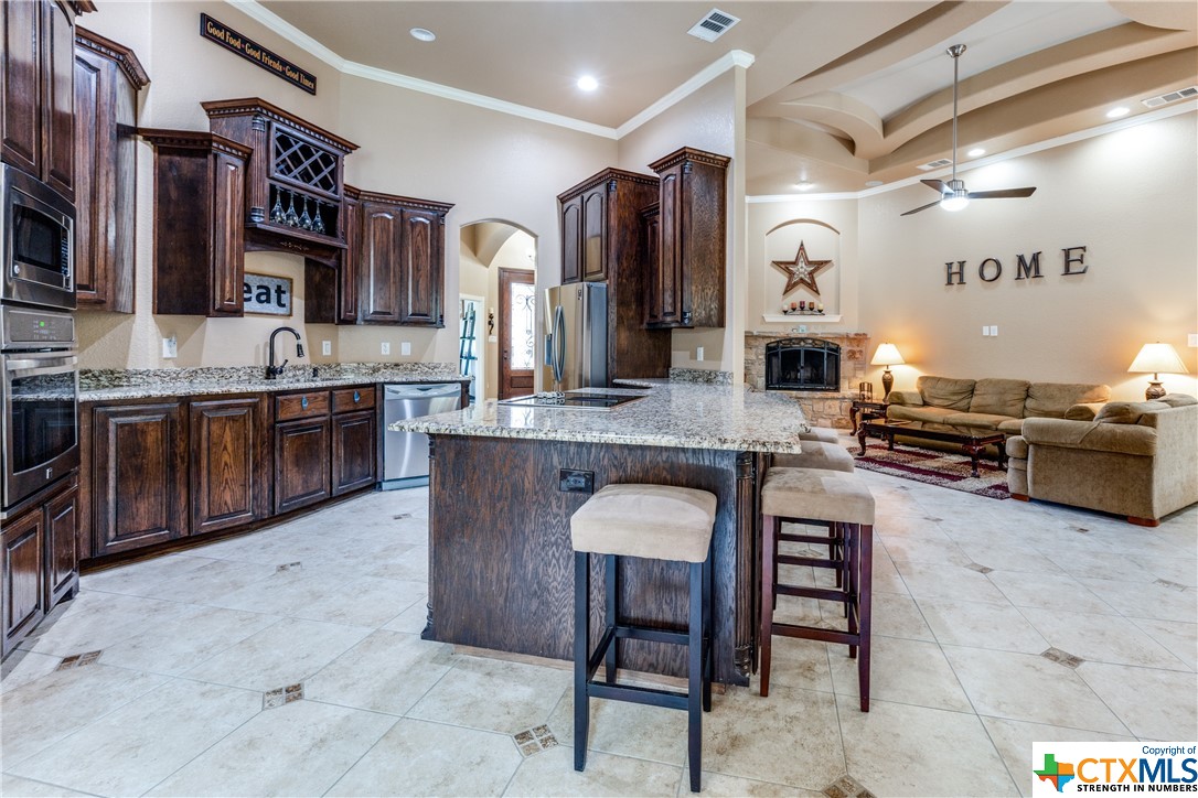 827 Lodge Creek Drive