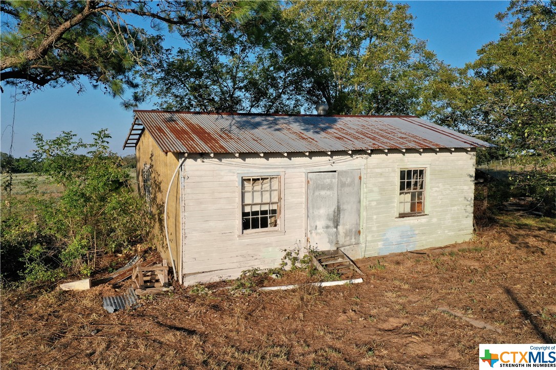 4782 E Hwy 111