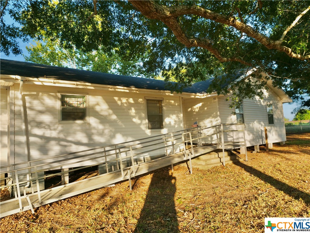 4782 E Hwy 111