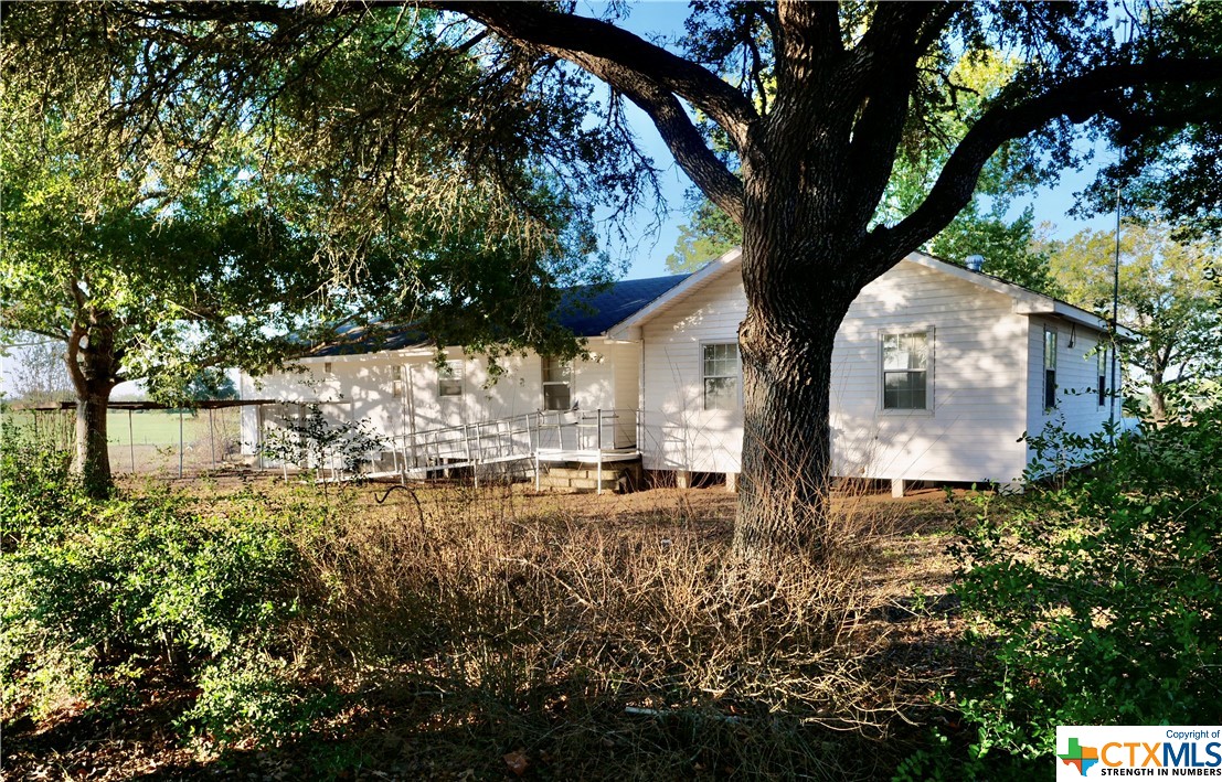 4782 E Hwy 111