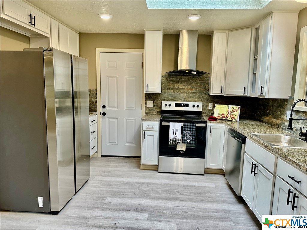 2304 Bon Aire Avenue