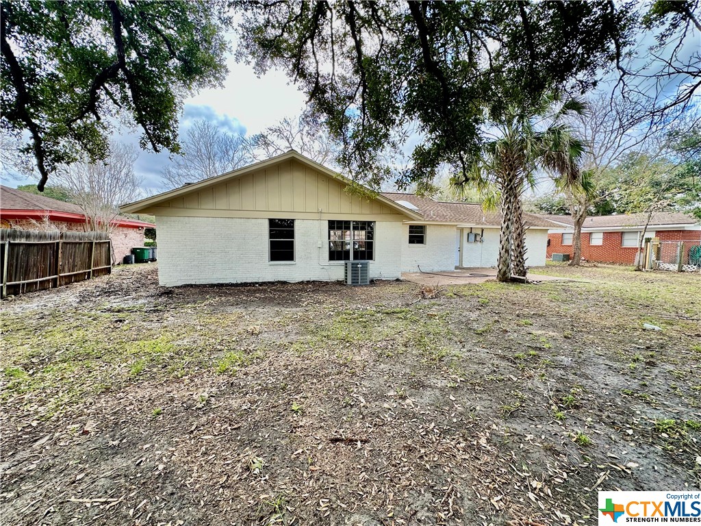 2304 Bon Aire Avenue