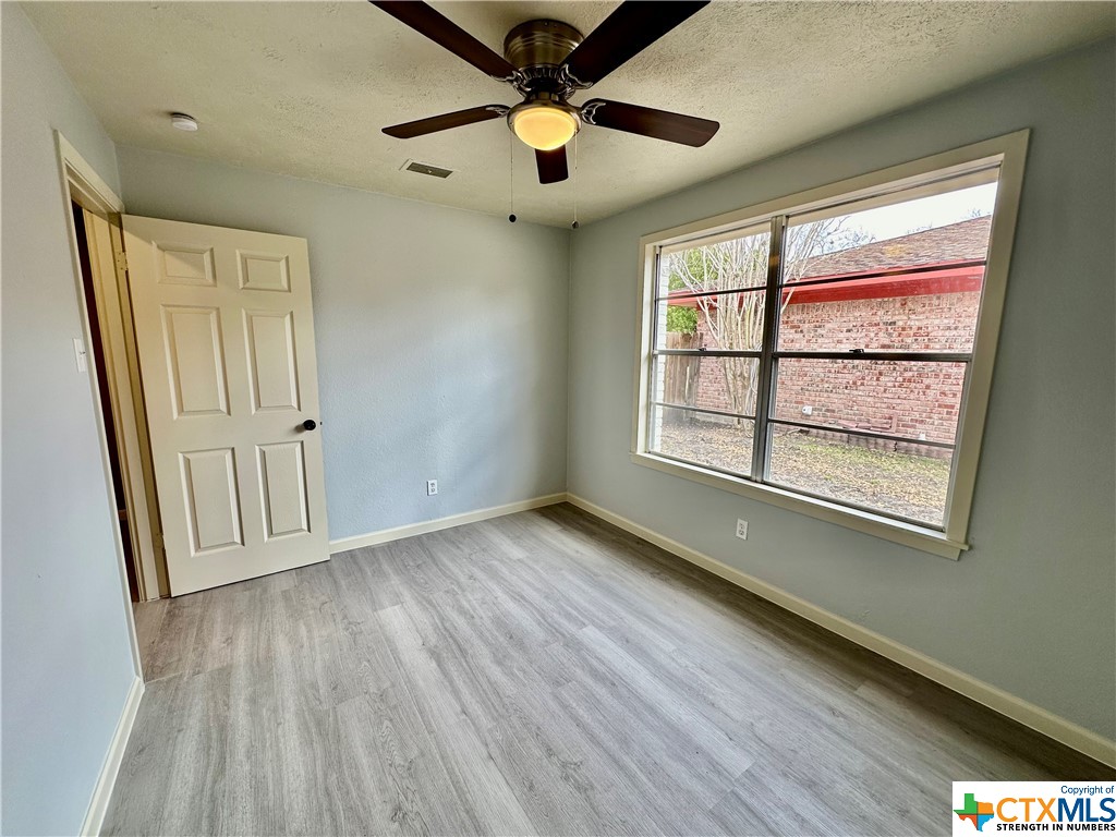 2304 Bon Aire Avenue