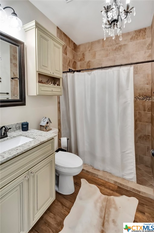 405B Larkspur