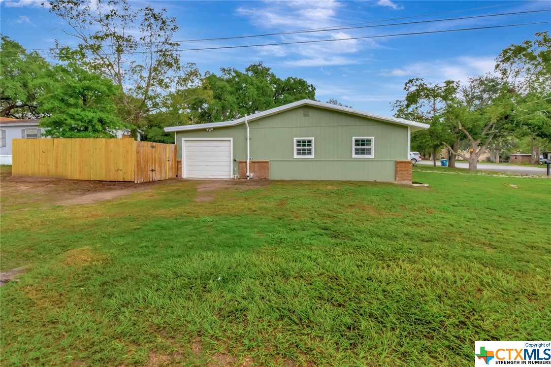 250 W Franklin Street