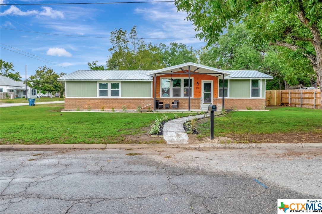 250 W Franklin Street