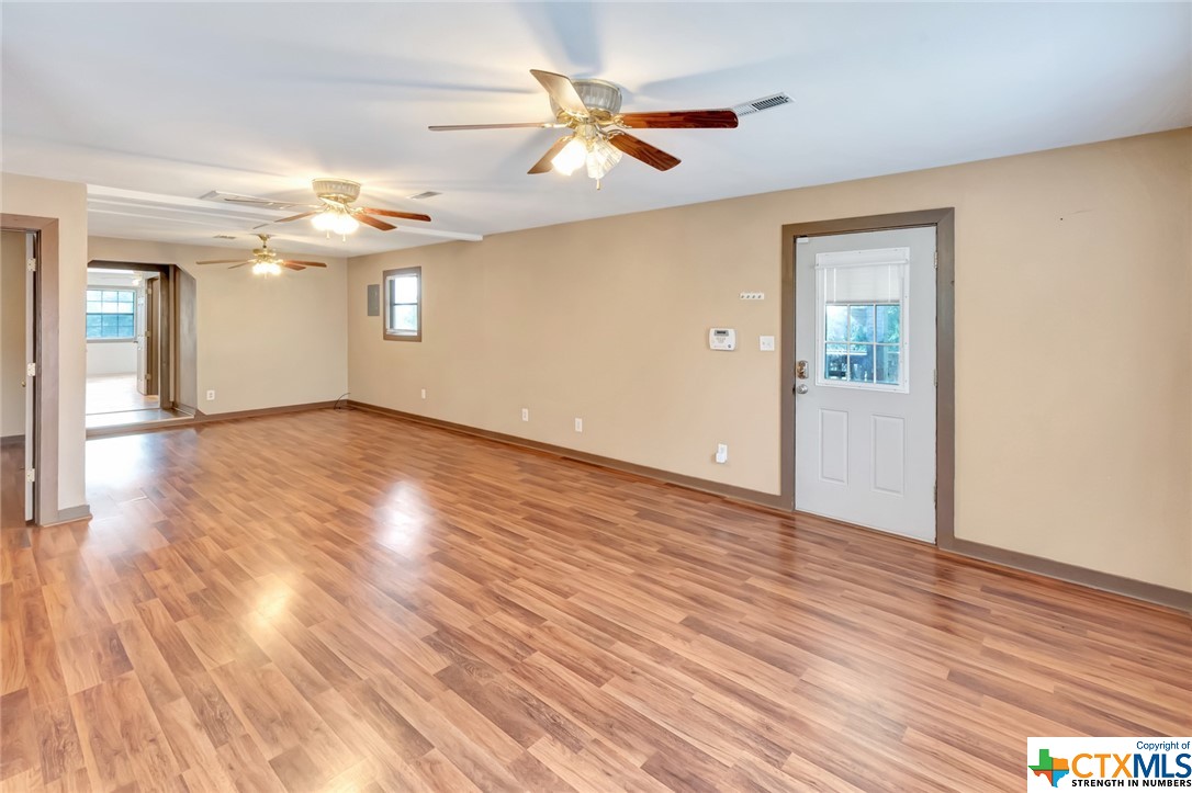 242 River Oaks Road