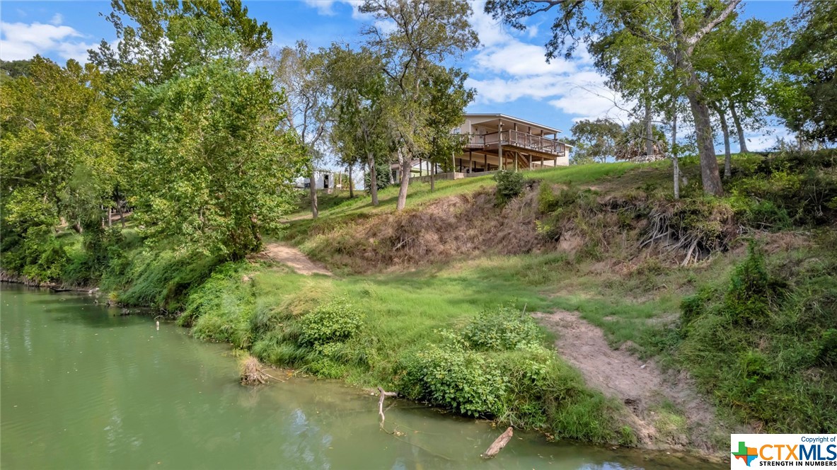 242 River Oaks Road