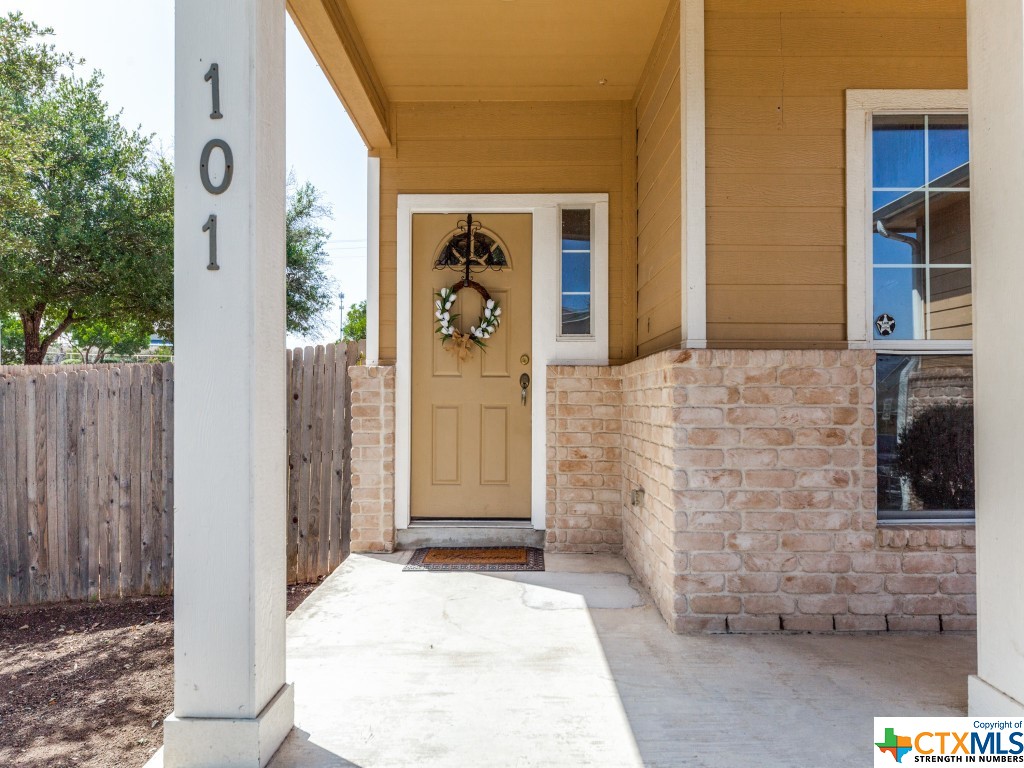 101 Cowboy Trail