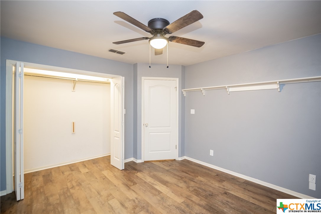 1107 Live Oak Drive