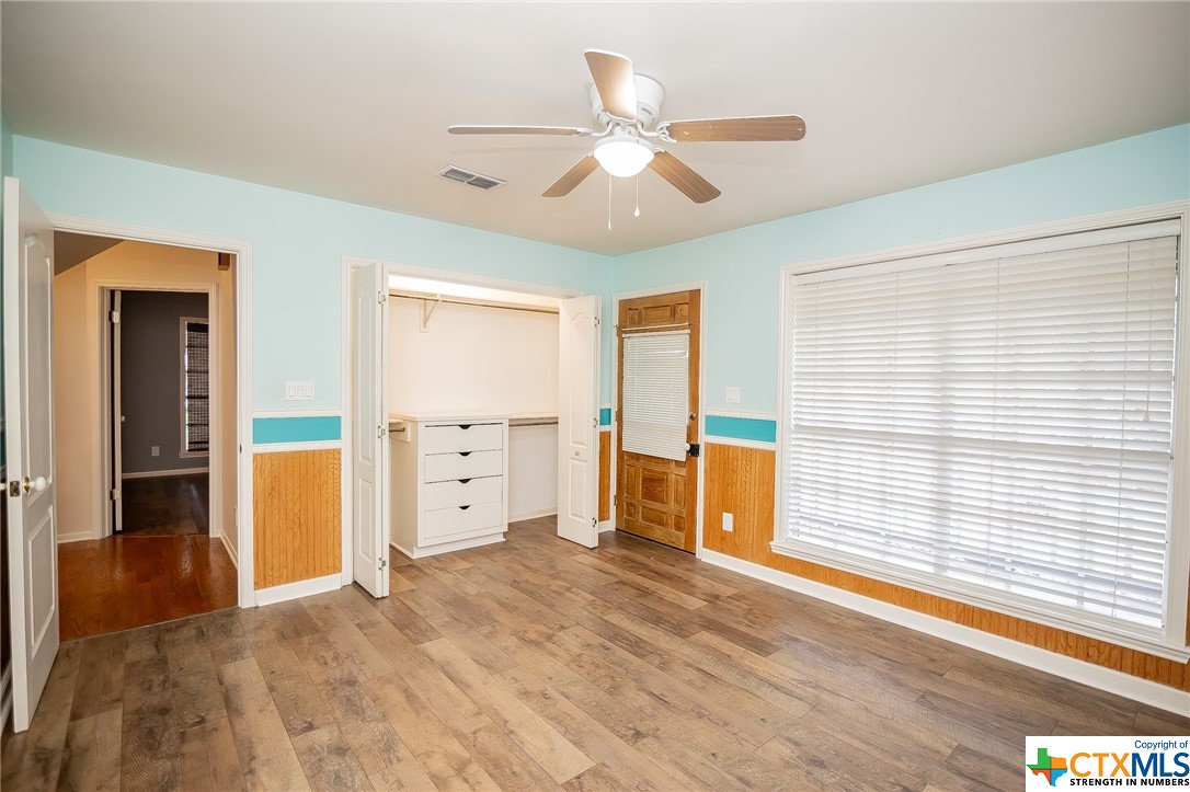 1107 Live Oak Drive
