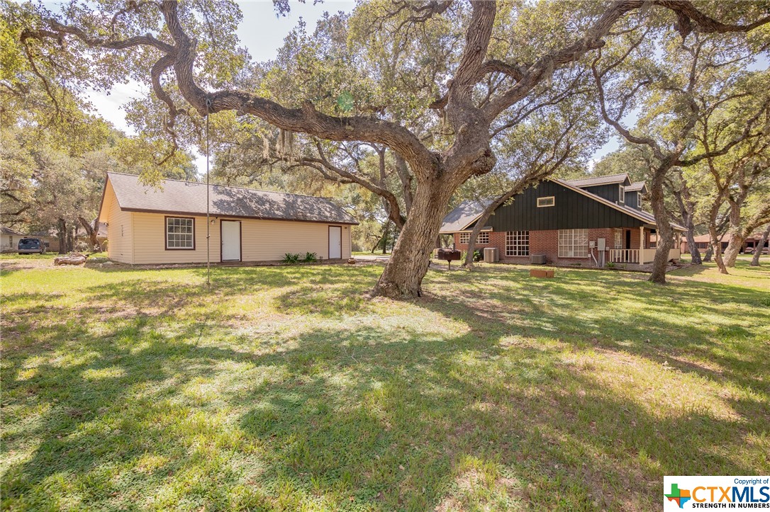 1107 Live Oak Drive