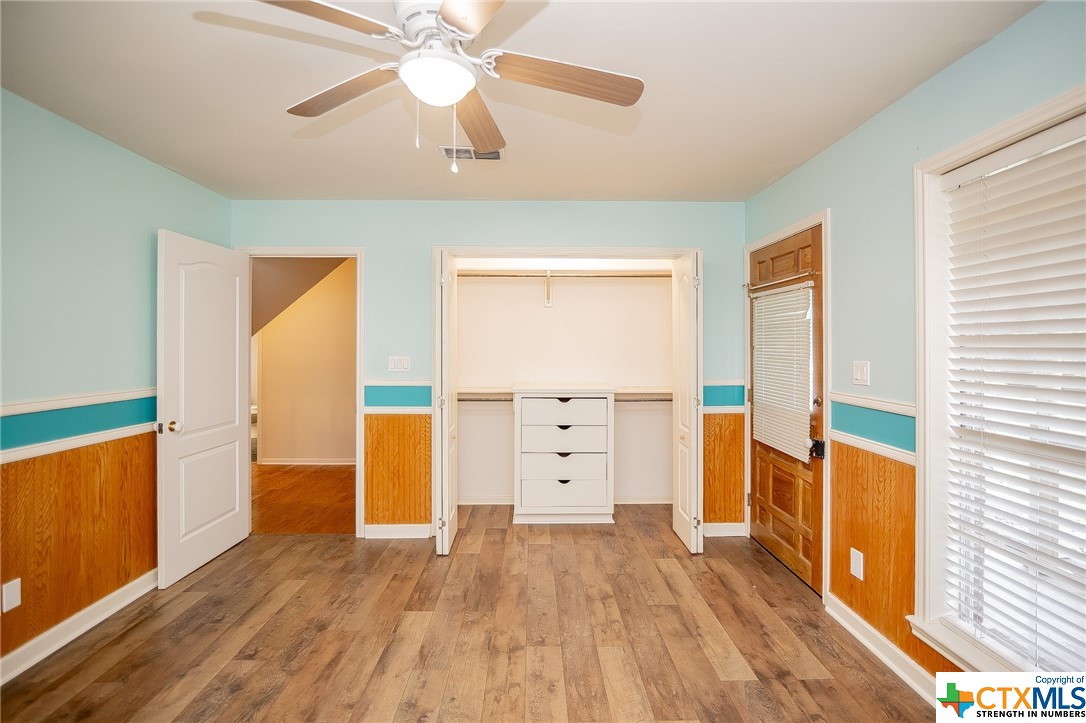 1107 Live Oak Drive