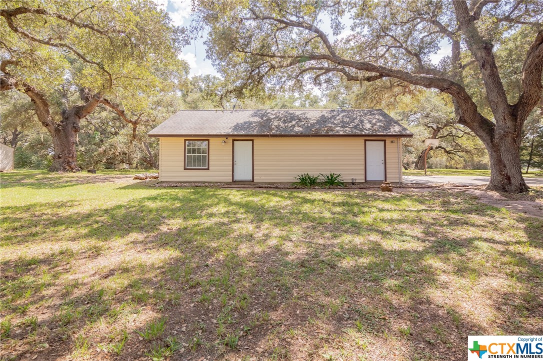 1107 Live Oak Drive