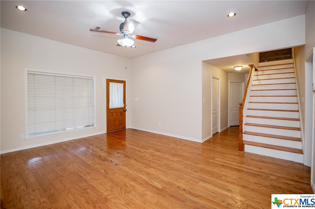 1107 Live Oak Drive