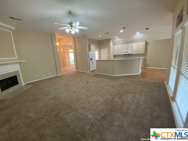 1713 Oak Rock