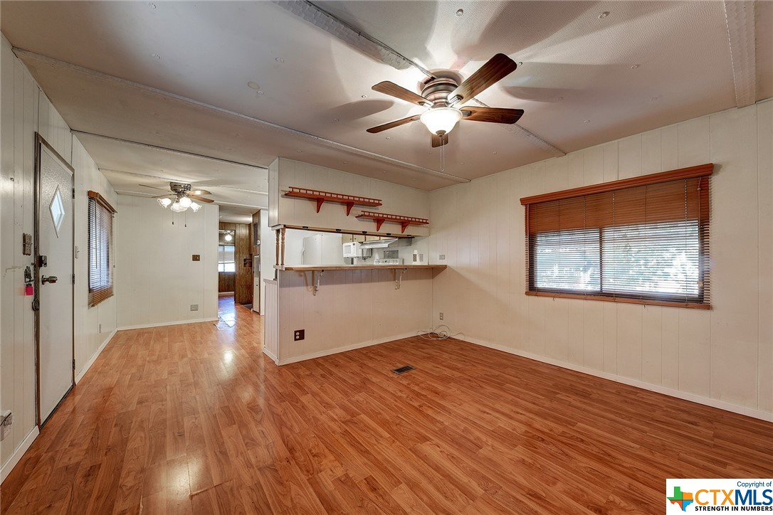 1506 Honeysuckle Lane